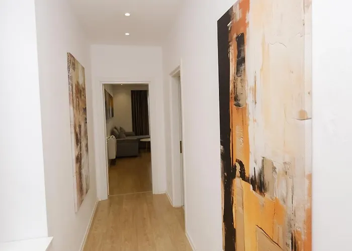 Albania Haven 5a * Tirana