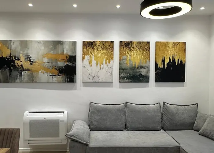 Albania Haven 5a Apartment *